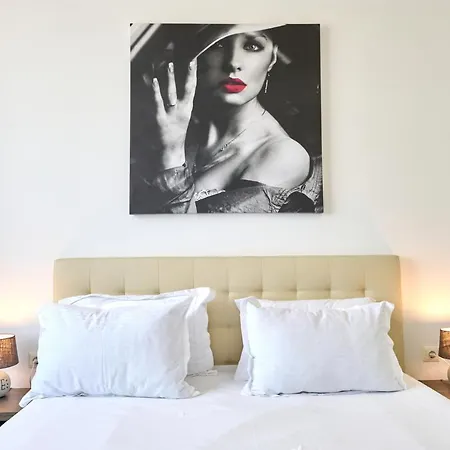 Apartment La Vida Loca Summerland *